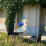 Pensión Cascina Serra Eco-house Beb Muzzano